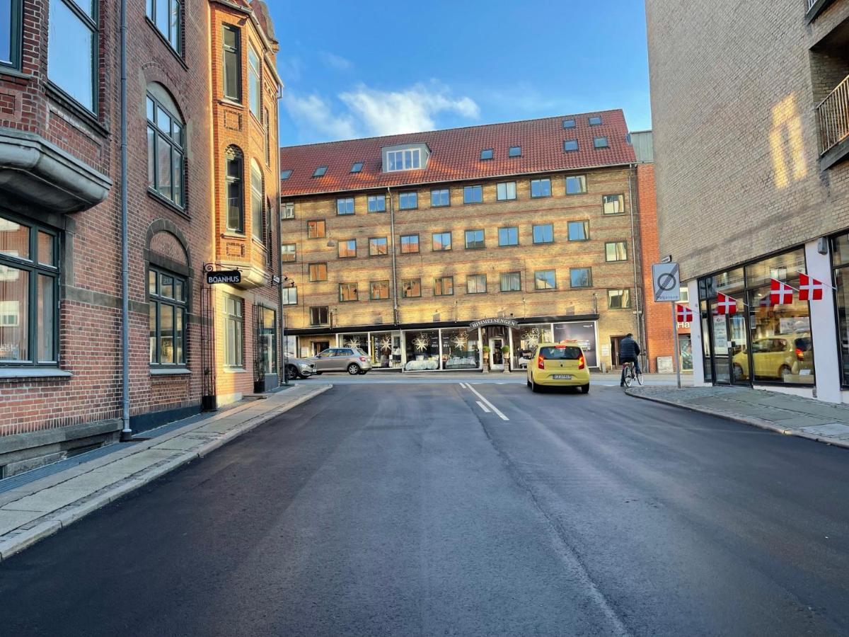 Aday - Central Cozy And Bright Apartment Ålborg Exterior foto
