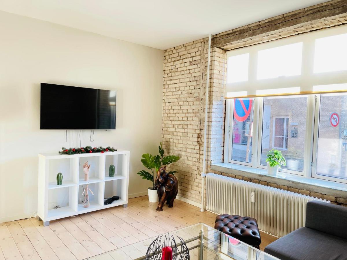 Aday - Central Cozy And Bright Apartment Ålborg Exterior foto